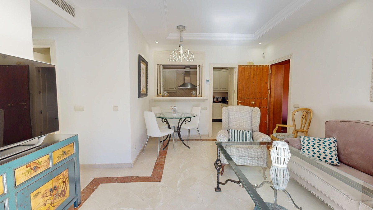 9-467d0cee5b725f3ef65f102a0c2e69c0