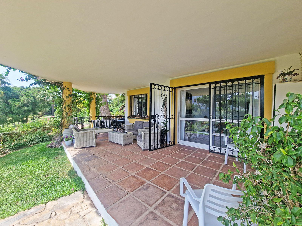 1-7980e48d732b6fc85c14b43b94d2aa54