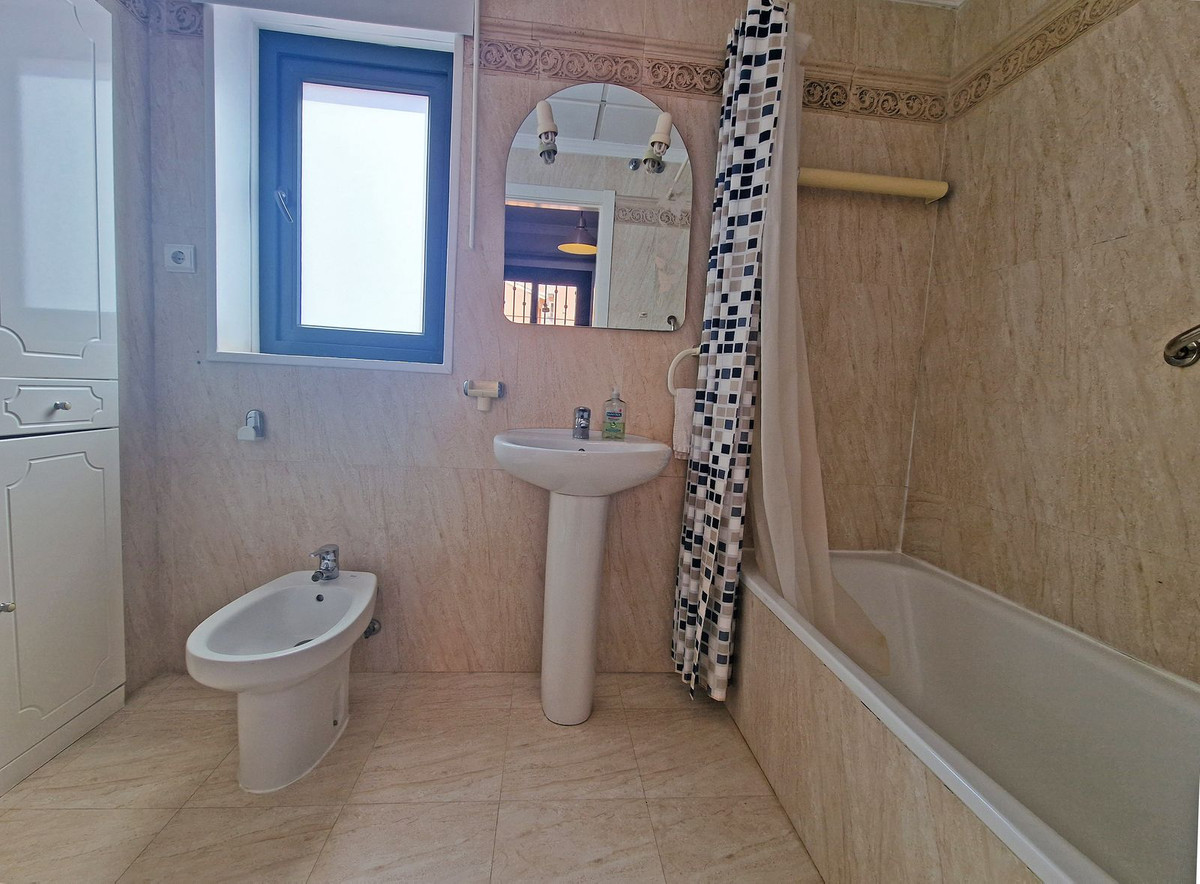 26-c684a62c9f160a1f90904dd925da0645