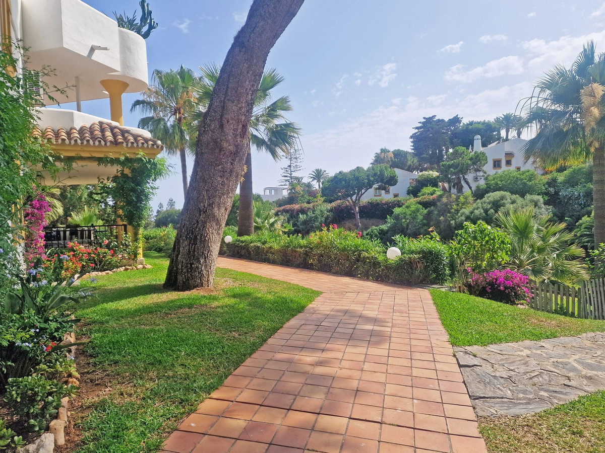 29-7c2f312881aea9bbe9ddaeb9640e2c9a