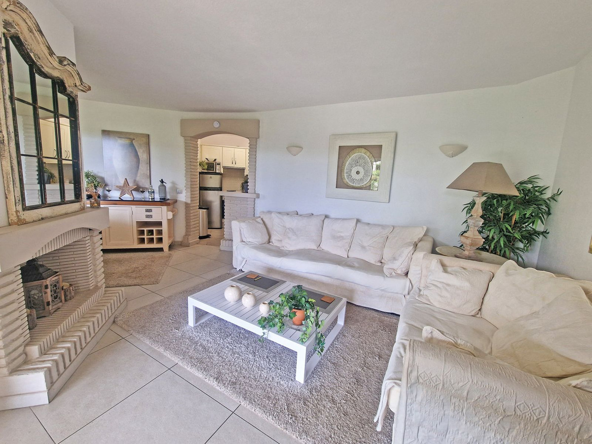 3-e898b2bb2a2fdfd06d2c39894dce8316