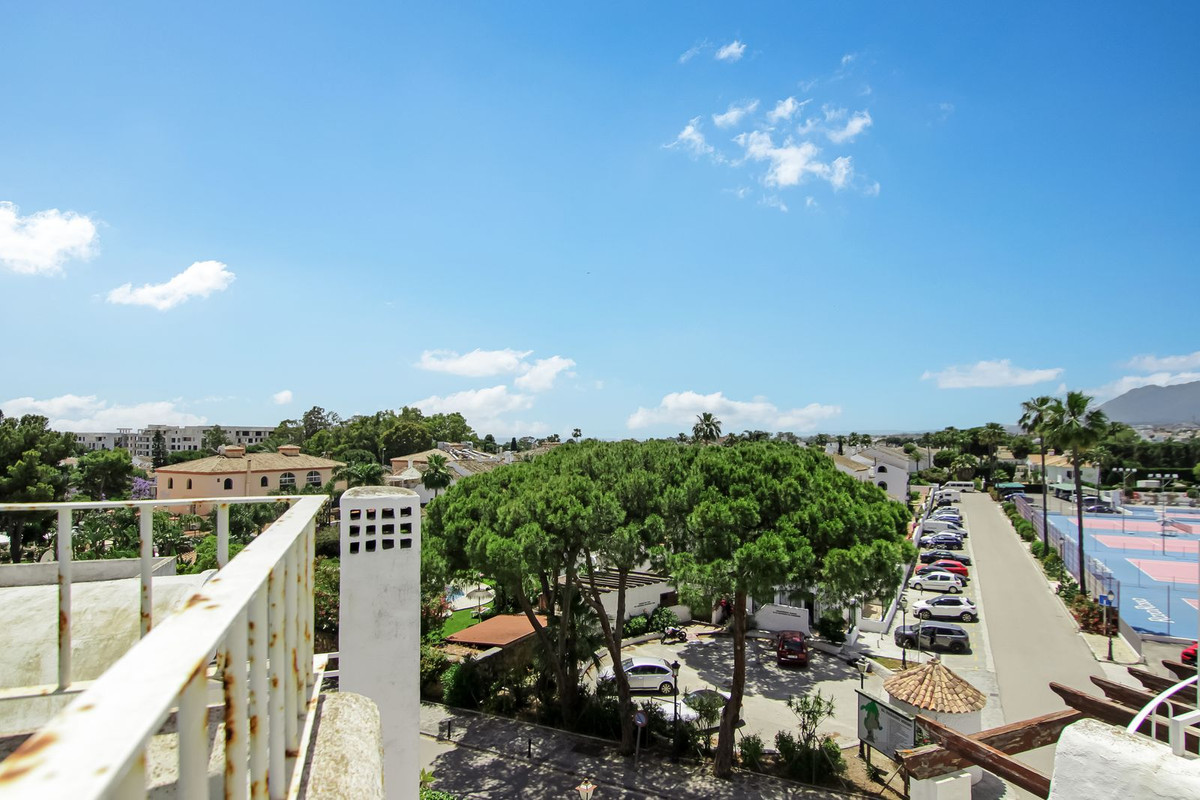 33-f37a7fab00fce6ff6b895520b67d6d6d