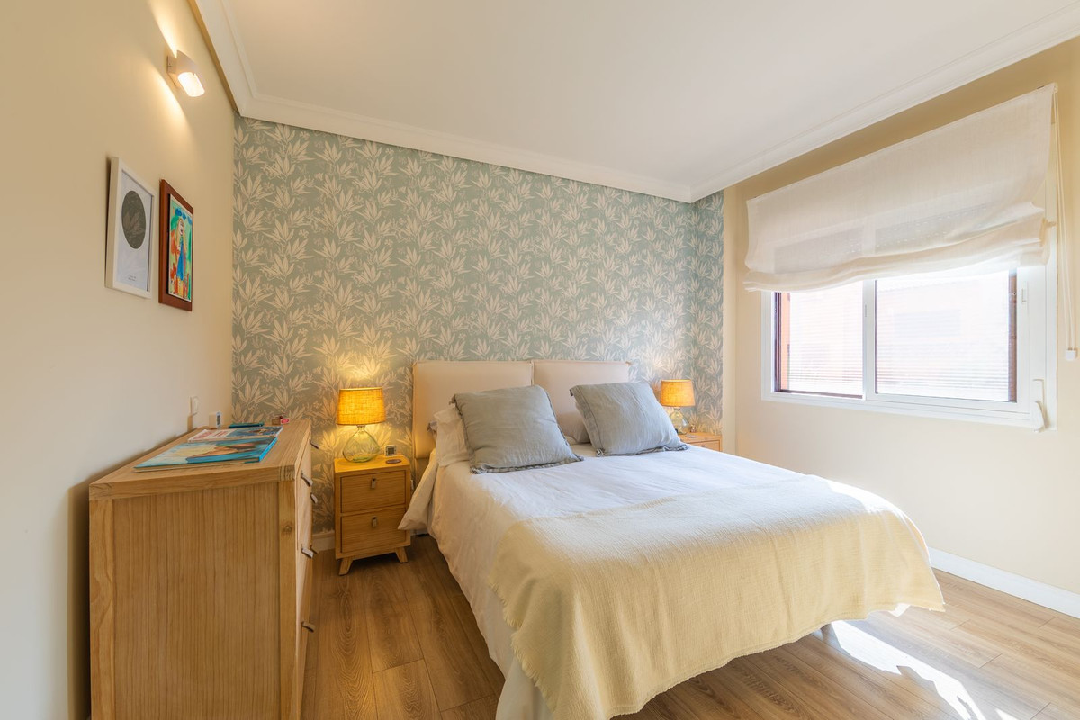 33-f37a7fab00fce6ff6b895520b67d6d6d