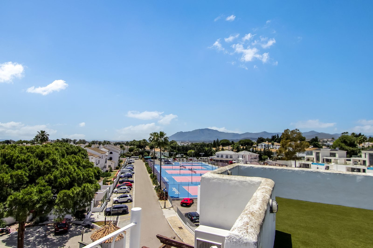 34-2e8657844e540eba0189d71f472ffca9